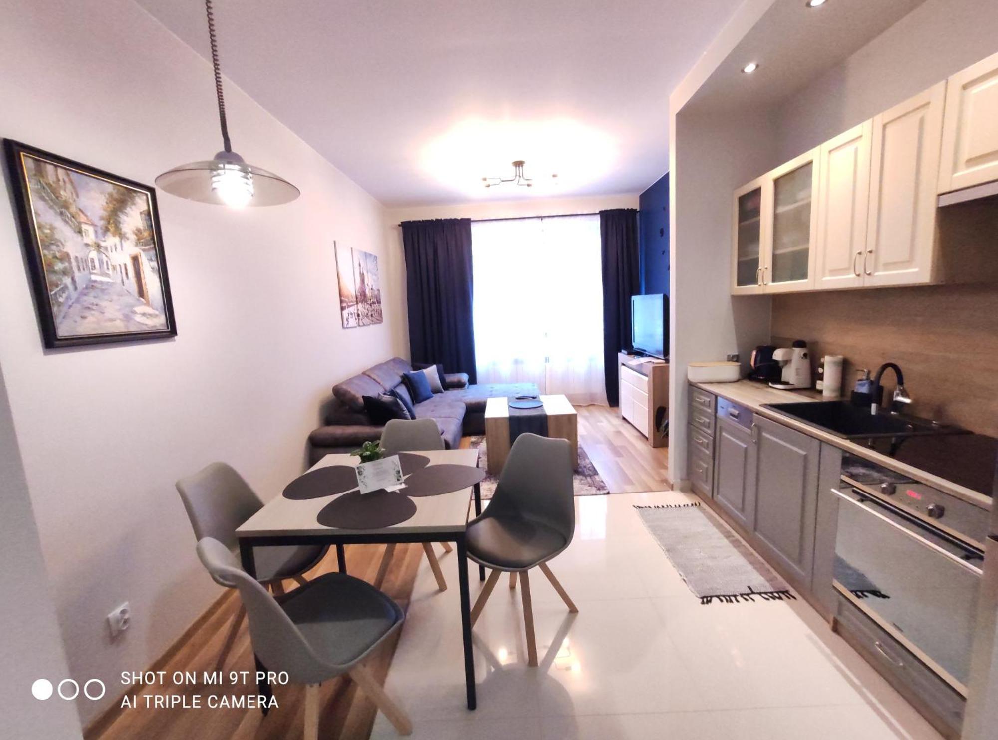 Seventh House Apartment คราคูฟ ภายนอก รูปภาพ